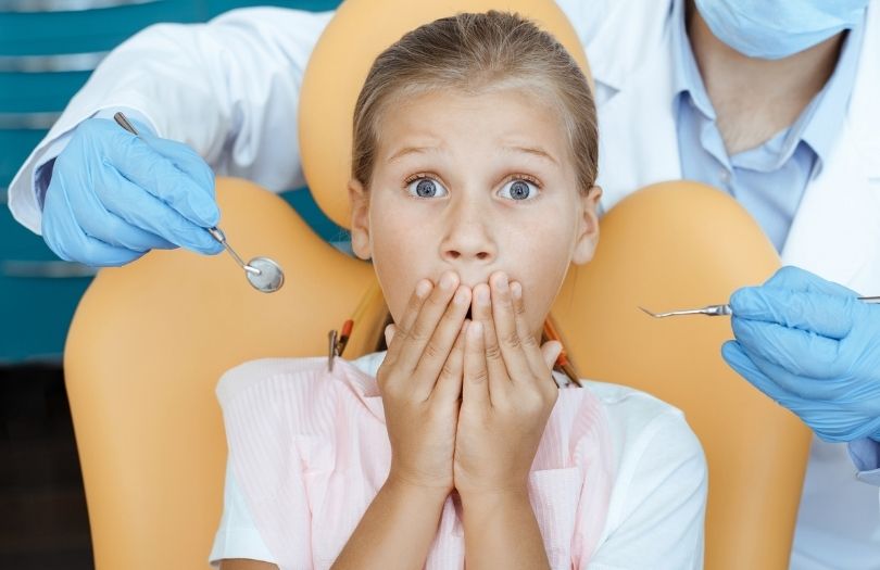 Erken Ortodontik Tedaviler nelerdir Dr ozlem aylikci ortodonti uzmani seffaf plak uzmani invisalign uzmani invisalign provider invisalign teen provider