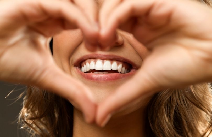 Gulumsemenin gucu 4 Dr ozlem aylikci ortodonti uzmani seffaf plak uzmani invisalign uzmani invisalign provider invisalign teen provider